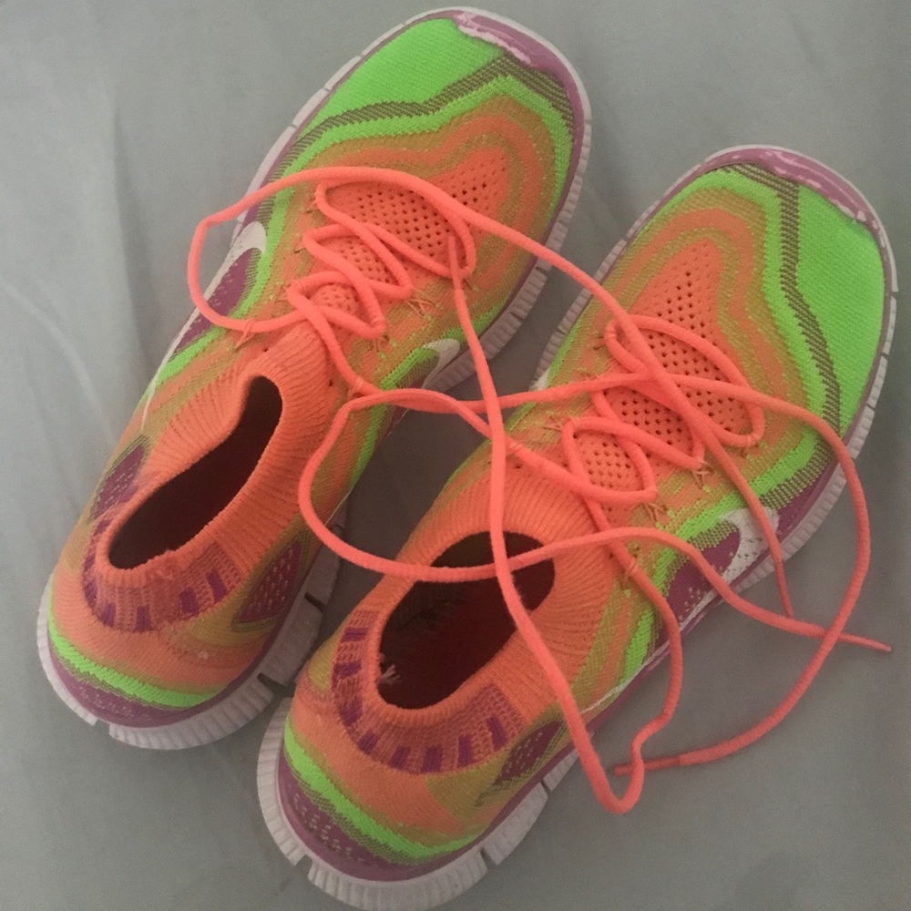 Nike free flynits